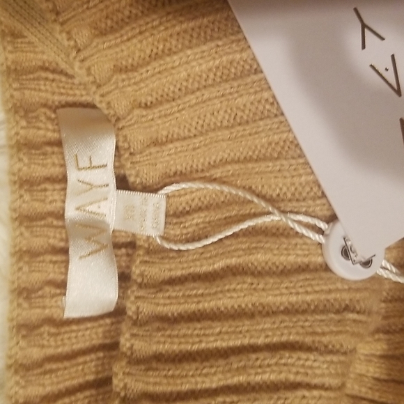 Wayf Leland Long Sleeve Tie Back Short Sheath Sweater Dress size XS camel color - Picture 12 of 14